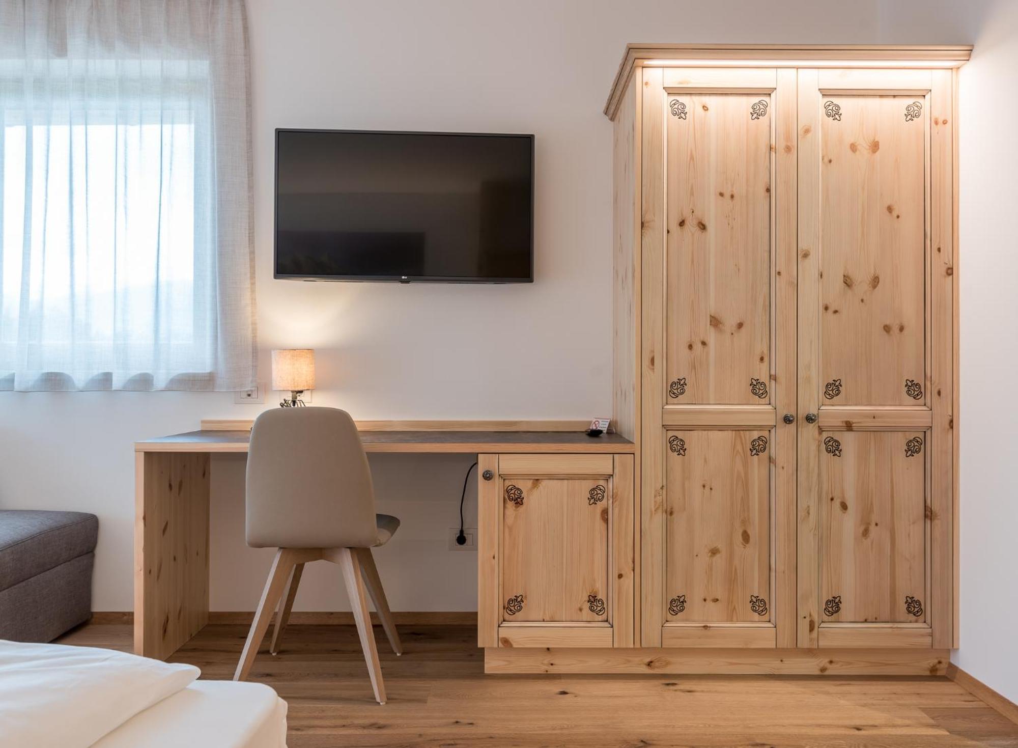 Hotel B&B Feldmessner Брунико Экстерьер фото